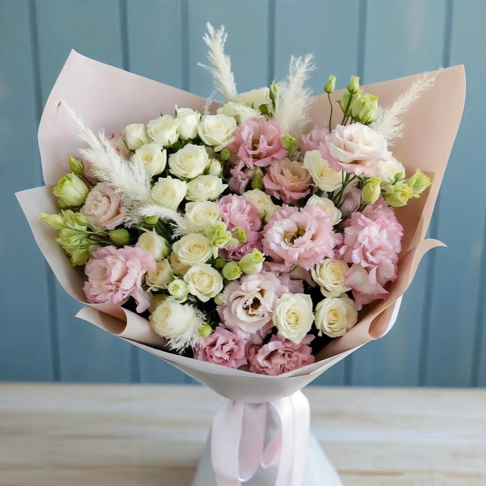 Букет цветов из: Альстромерии и Розы в Луначарском