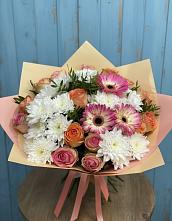 Букет цветов из:  Розы, Герберы и Хризантемы в Луначарском