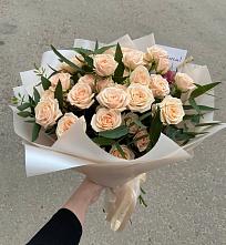 Букет Кремовые розы Латте в Луначарском