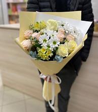 Букет цветов из:  Альстромерии, Розы и Хризантемы в Луначарском