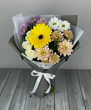Букет цветов из:  Розы, Герберы и Хризантемы в Луначарском