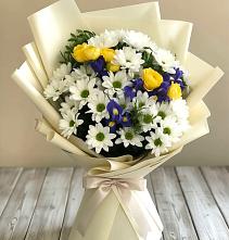 Букет цветов из:  Ирисы, Хризантемы и Розы #REPLACE_PRED# Луначарском