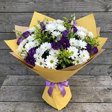 Букет цветов из:  Ирисы, Хризантемы и Ромашки в Луначарском