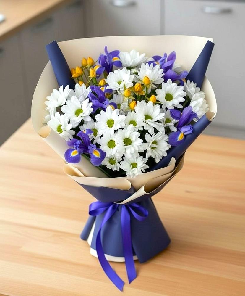 Букет цветов из: Розы, Ирисы и Хризантемы в Луначарском