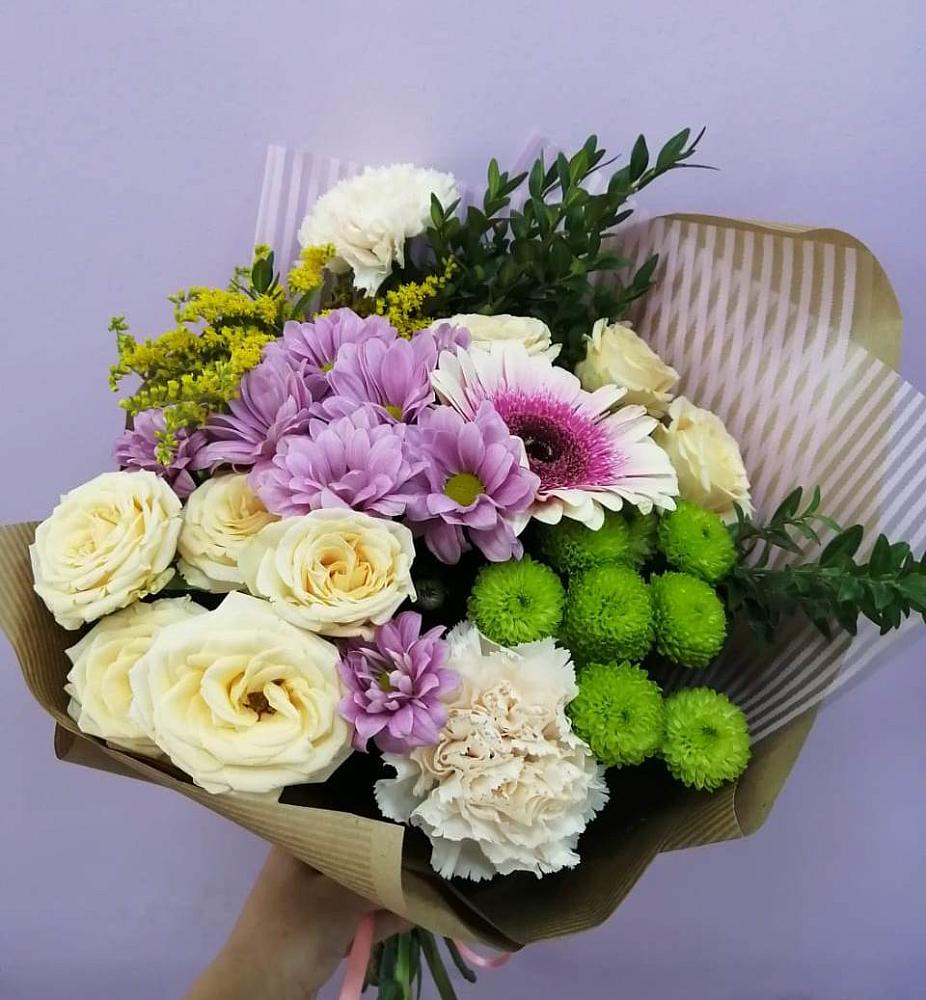 Букет цветов из: Хризантемы, Розы, Гвоздики и Герберы в Луначарском