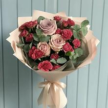 Букет цветов из:  Гвоздики и Розы в Луначарском