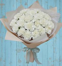 Букет цветов из:  Гвоздики в Луначарском